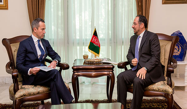 سفیر استرالیا در کابل با وزیر امور خارجه کشور دیدار کرد