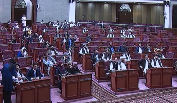 مجلس نمایندگان: افزایش ارزش دالر در برابر افغانی نگران کننده است